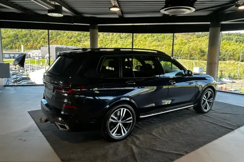 BMW X7 (Seria X) din 2024 cu 54.420 km - oferta BMW251840 - foto 5