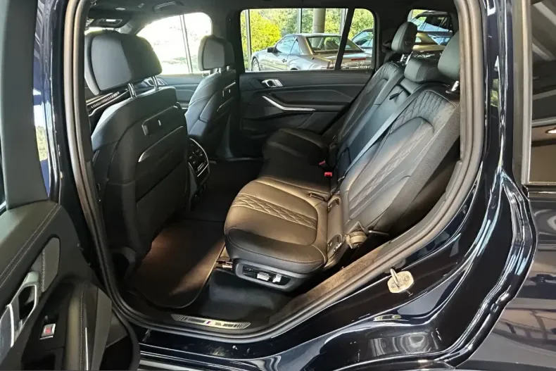 BMW X7 (Seria X) din 2024 cu 54.420 km - oferta BMW251840 - foto 12