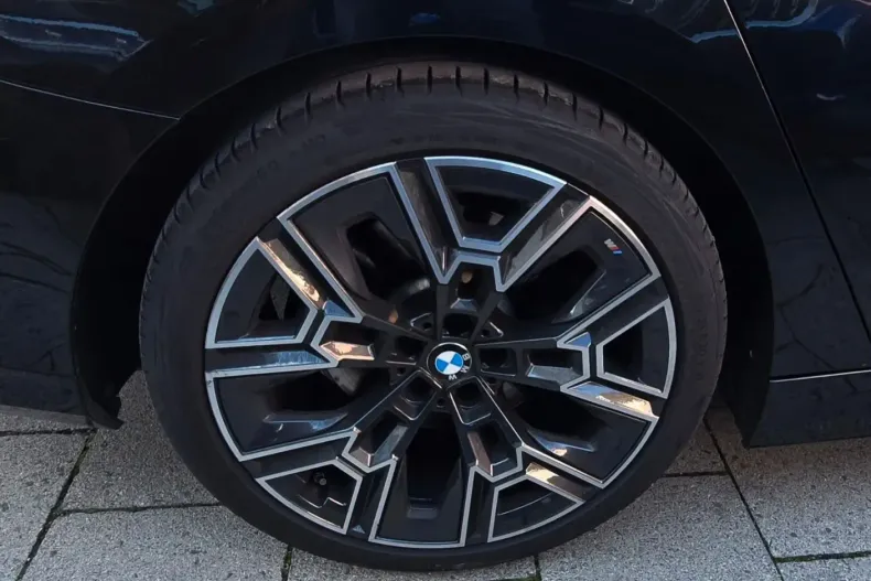 BMW 520 (Seria 5) din 2025 cu 55.000 km - oferta BMW251843 - foto 21