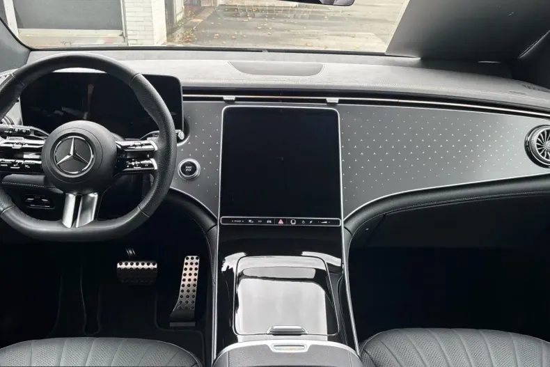 Mercedes-Benz EQE (Clasa E) din 2025 cu 29.195 km - oferta MER251847 - foto 8