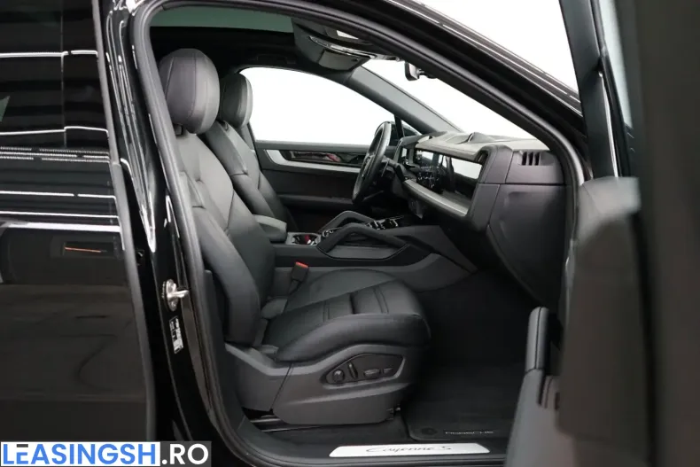 Porsche Cayenne din 2025 cu 26.550 km - oferta POR251849 - foto 6