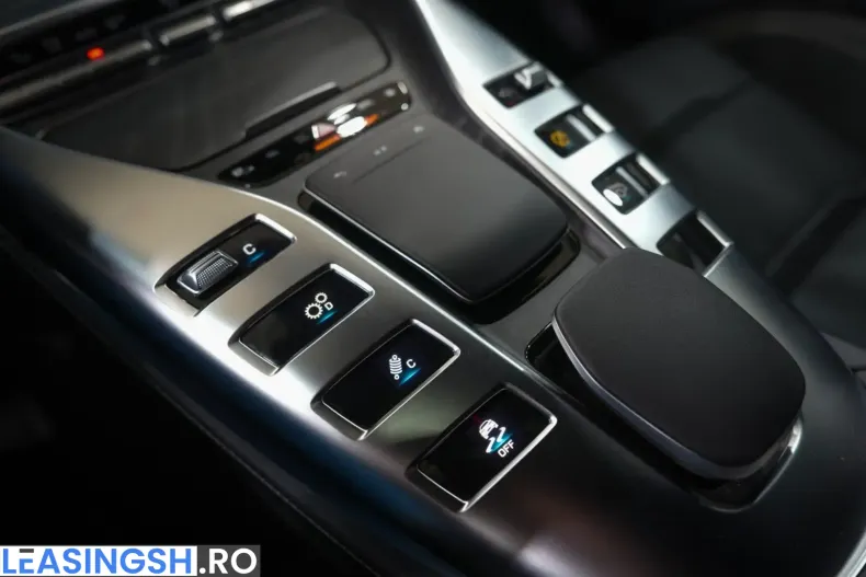 Mercedes-Benz AMG GT (Clasa GT) din 2024 cu 63.128 km - oferta MER251853 - foto 20