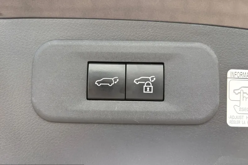Lexus NX 450h din 2022 cu 48.393 km - oferta LEX251854 - foto 28
