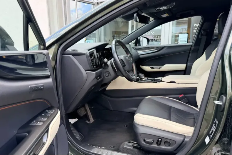 Lexus NX 450h din 2022 cu 75.709 km - oferta LEX251855 - foto 4