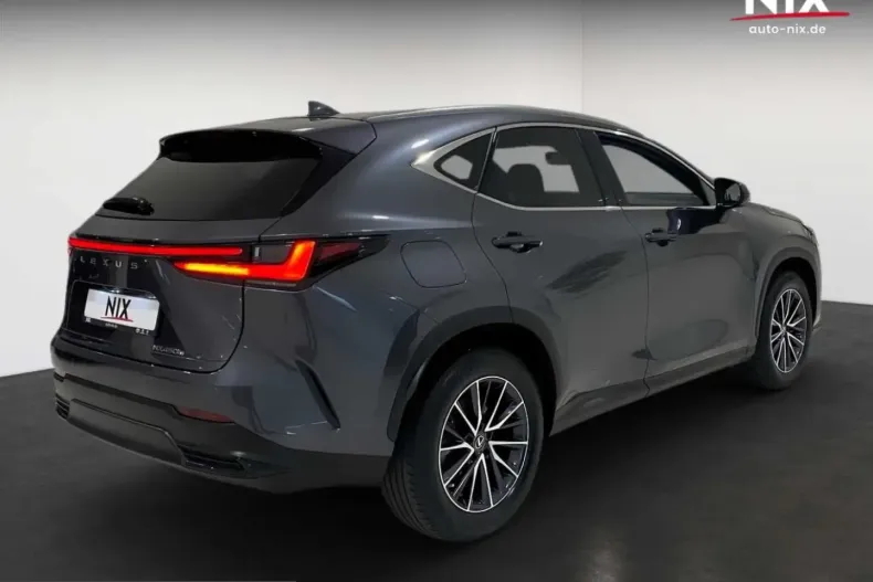 Lexus NX 450h din 2022 cu 53.971 km - oferta LEX251856 - foto 4