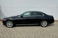Mercedes-Benz E 220 (Clasa E) din 2022 cu 85.418 km - oferta MER251865 - foto 1