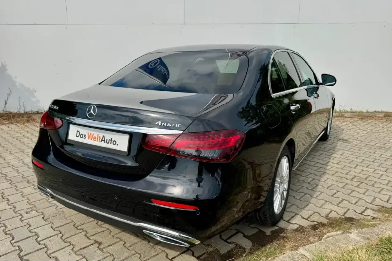 Mercedes-Benz E 220 (Clasa E) din 2022 cu 85.418 km - oferta MER251865 - foto 7