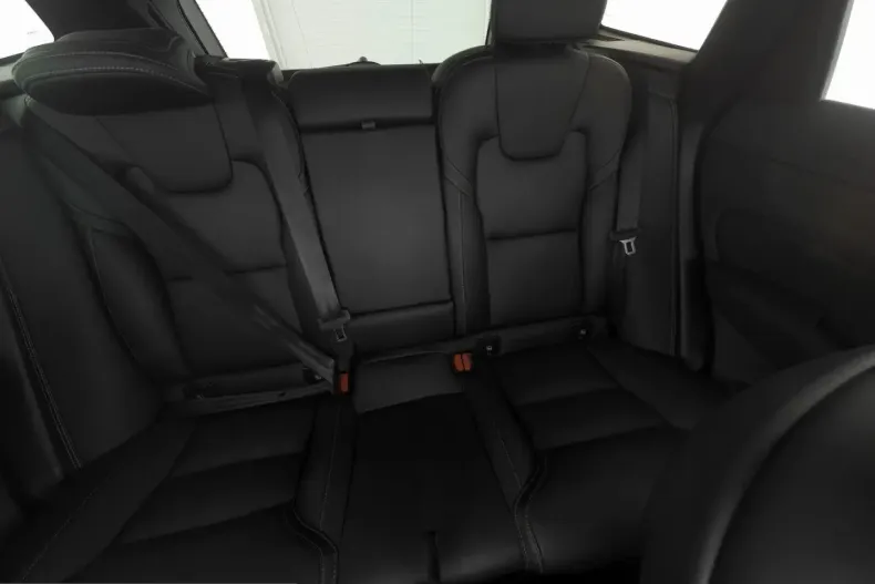 Volvo XC60 din 2025 cu 23.218 km - oferta VOL251866 - foto 7