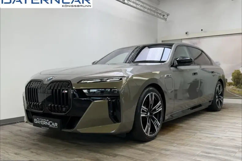 BMW M760 (Seria 7) din 2025 cu 19.999 km - oferta BMW251868 - foto 1