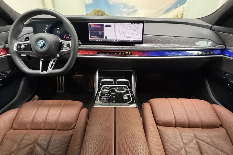 BMW M760 (Seria 7) din 2025 cu 19.999 km - oferta BMW251868 - foto 7