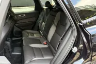 Volvo XC60 din 2025 cu 7.944 km - oferta VOL251870 - foto 9