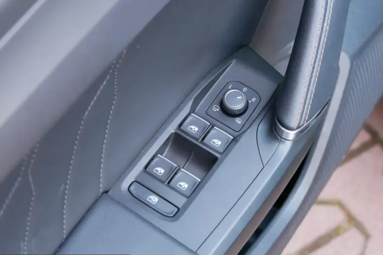 Cupra Formentor din 2023 cu 39.250 km - oferta CUP251871 - foto 18