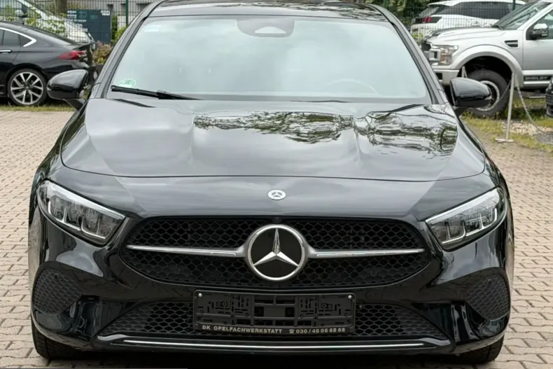 Mercedes-Benz A 250 (Clasa A) din 2024 cu 32.000 km - oferta MER251873 - foto 8