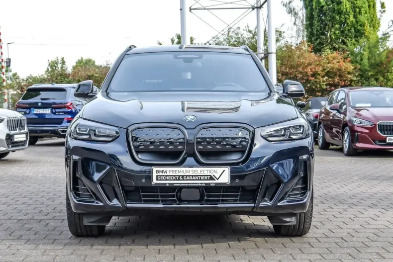 BMW iX3 (Seria X) din 2024 cu 16.139 km - oferta BMW251874 - foto 2