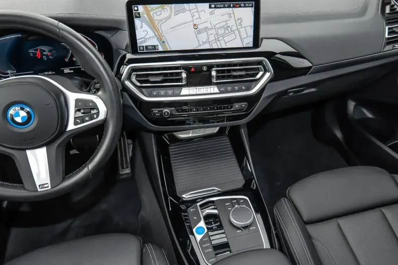 BMW iX3 (Seria X) din 2024 cu 16.139 km - oferta BMW251874 - foto 10