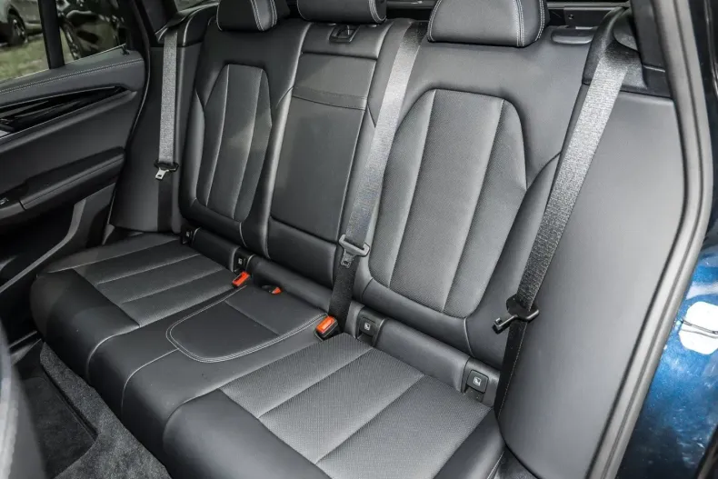 BMW iX3 (Seria X) din 2024 cu 16.139 km - oferta BMW251874 - foto 17