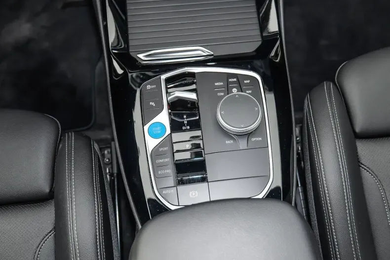 BMW iX3 (Seria X) din 2024 cu 16.139 km - oferta BMW251874 - foto 18