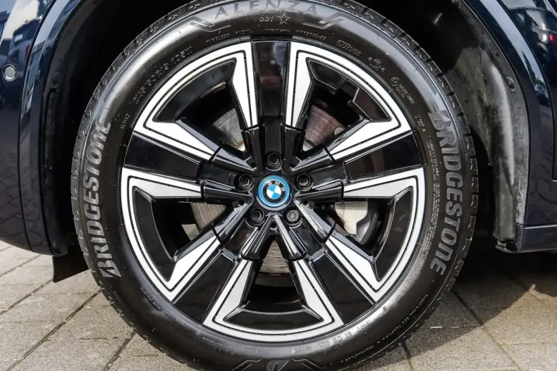 BMW iX3 (Seria X) din 2024 cu 16.139 km - oferta BMW251874 - foto 22