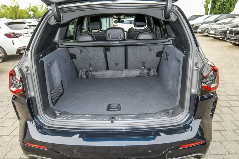 BMW iX3 (Seria X) din 2024 cu 16.139 km - oferta BMW251874 - foto 24