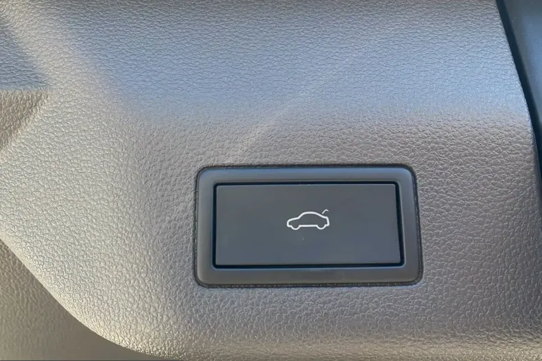 Volkswagen T7 Multivan din 2023 cu 35.000 km - oferta VOL251876 - foto 27