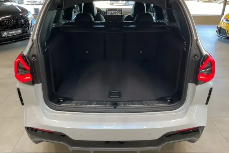 BMW iX3 (Seria X) din 2024 cu 29.500 km - oferta BMW251877 - foto 28