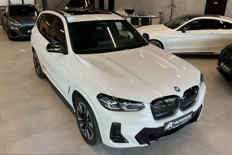 BMW iX3 (Seria X) din 2024 cu 29.500 km - oferta BMW251877 - foto 39