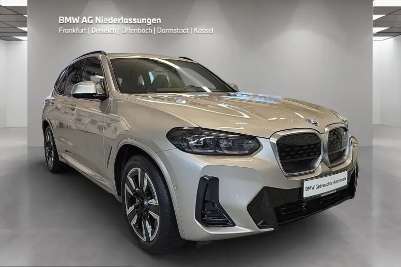 BMW iX3 (Seria X) din 2023 cu 19.048 km - oferta BMW251878 - foto 2