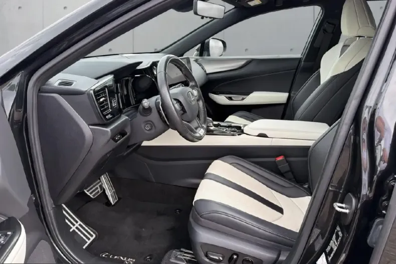 Lexus NX 450h din 2023 cu 47.749 km - oferta LEX251880 - foto 1