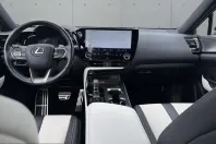 Lexus NX 450h din 2023 cu 47.749 km - oferta LEX251880 - foto 10