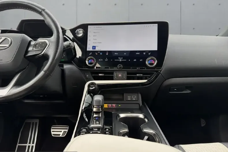 Lexus NX 450h din 2023 cu 47.749 km - oferta LEX251880 - foto 15