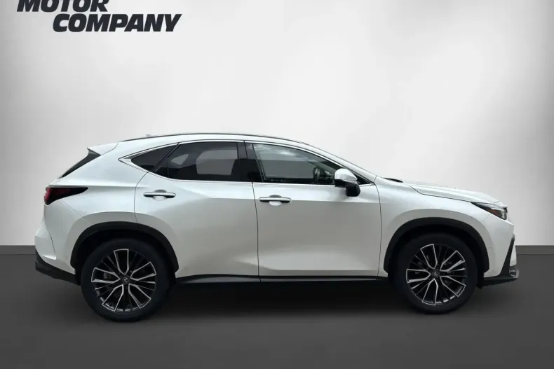 Lexus NX 350h din 2024 cu 29.408 km - oferta LEX251882 - foto 4