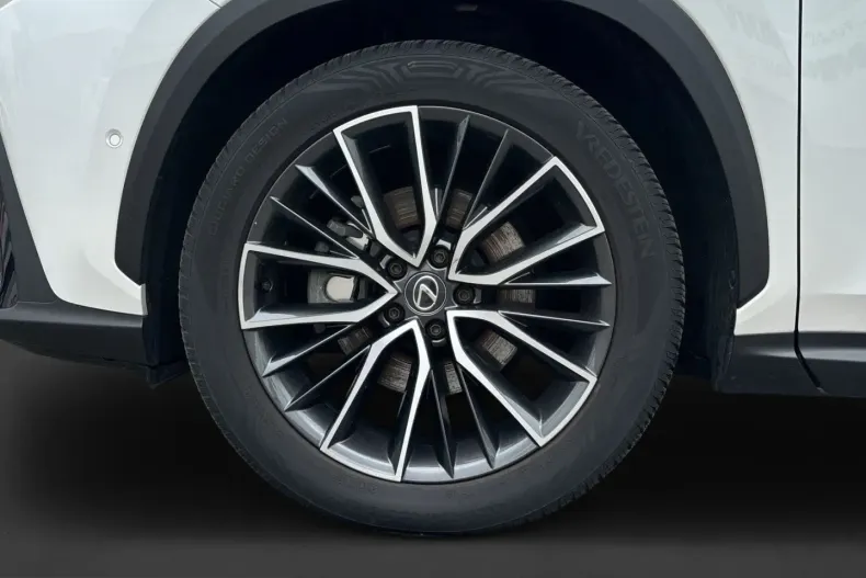 Lexus NX 350h din 2024 cu 29.408 km - oferta LEX251882 - foto 6