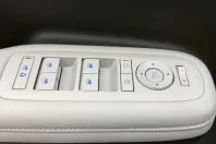Hyundai Santa Fe din 2025 cu 27.400 km - oferta HYU251885 - foto 30