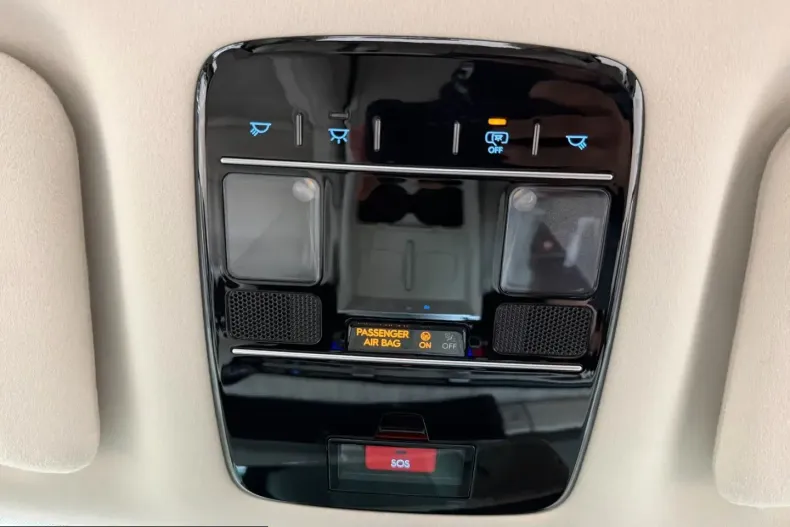 Hyundai Santa Fe din 2025 cu 27.400 km - oferta HYU251885 - foto 31