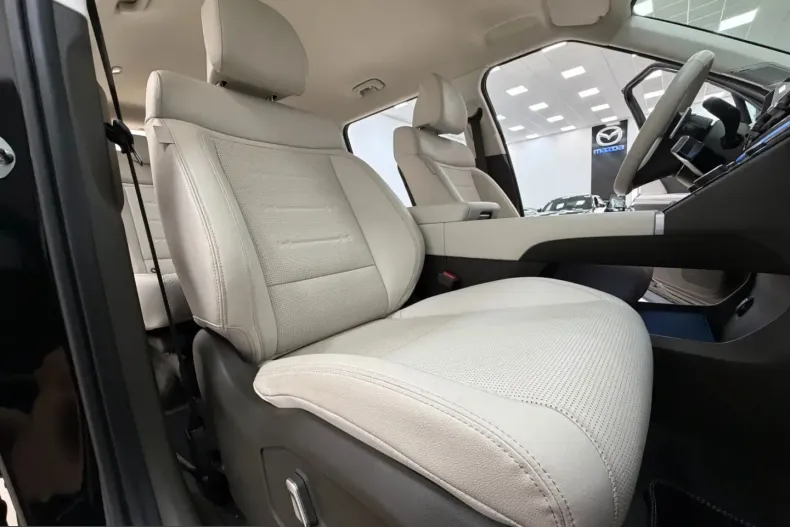 Hyundai Santa Fe din 2025 cu 27.400 km - oferta HYU251885 - foto 37