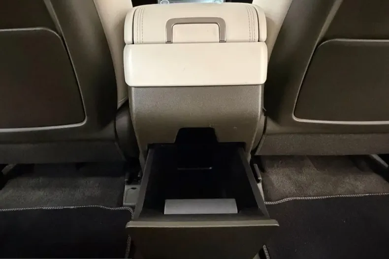 Hyundai Santa Fe din 2025 cu 27.400 km - oferta HYU251885 - foto 40