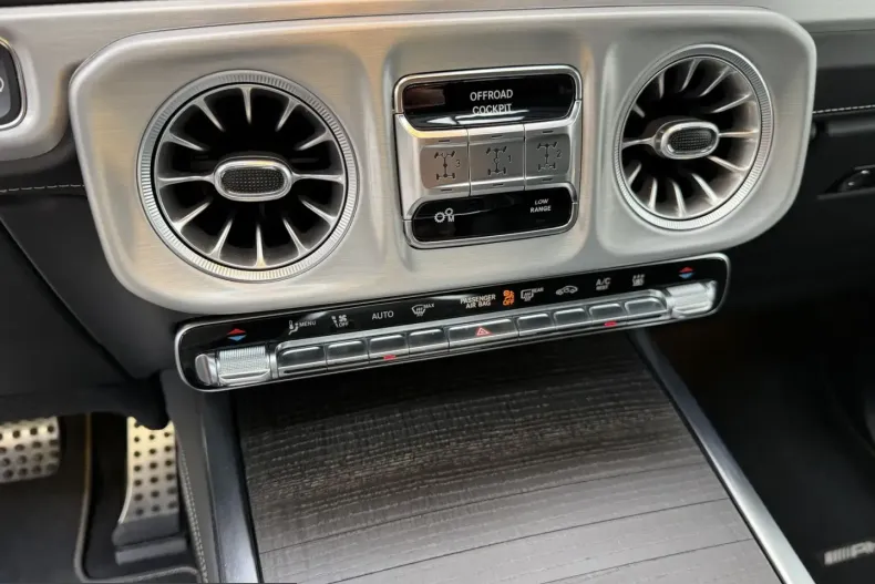 Mercedes-Benz G 63 AMG (Clasa G) din 2025 cu 15.150 km - oferta MER251886 - foto 13