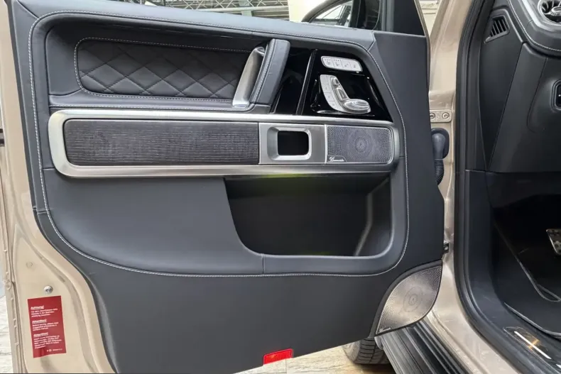 Mercedes-Benz G 63 AMG (Clasa G) din 2025 cu 15.150 km - oferta MER251886 - foto 19
