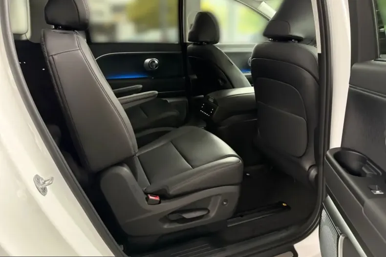 Hyundai IONIQ 9 din 2025 cu 19.000 km - oferta HYU251887 - foto 13