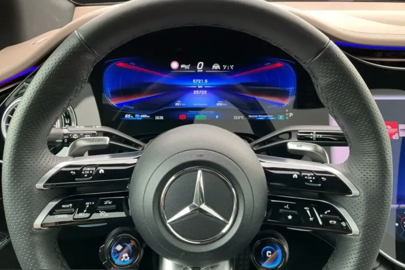 Mercedes-Benz EQE (Clasa E) din 2025 cu 25.716 km - oferta MER251888 - foto 7
