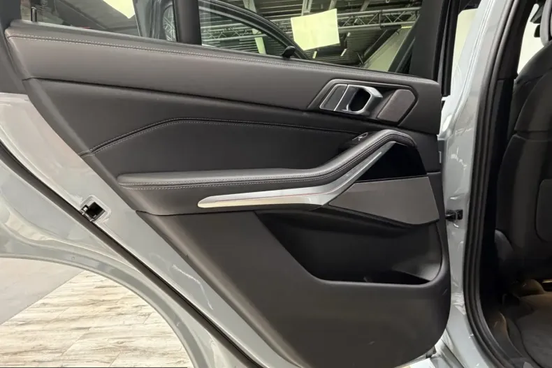 BMW X5 (Seria X) din 2025 cu 20.800 km - oferta BMW251893 - foto 22