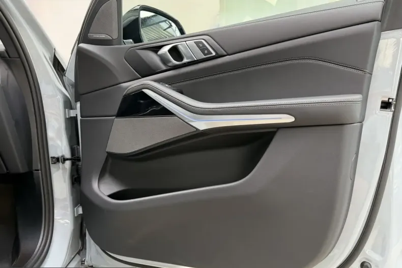 BMW X5 (Seria X) din 2025 cu 20.800 km - oferta BMW251893 - foto 37