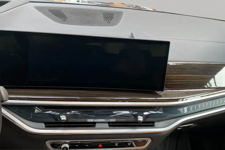 BMW X5 (Seria X) din 2024 cu 30.302 km - oferta BMW251894 - foto 11