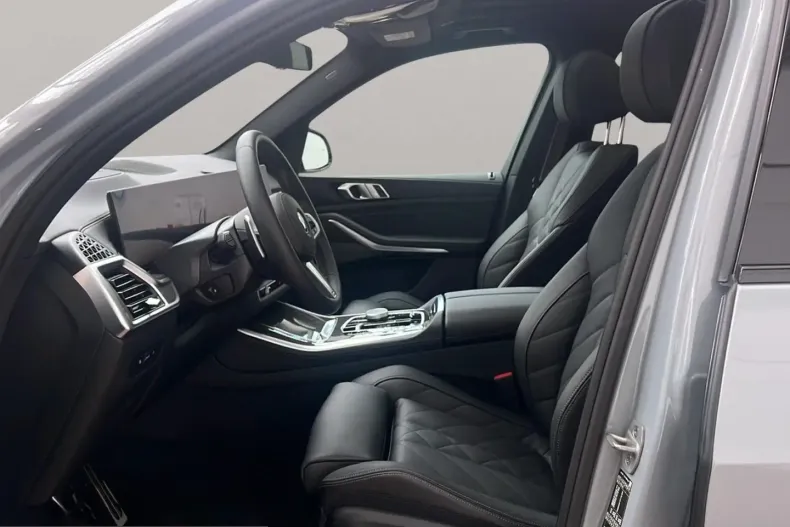BMW X5 (Seria X) din 2025 cu 8.872 km - oferta BMW251898 - foto 8