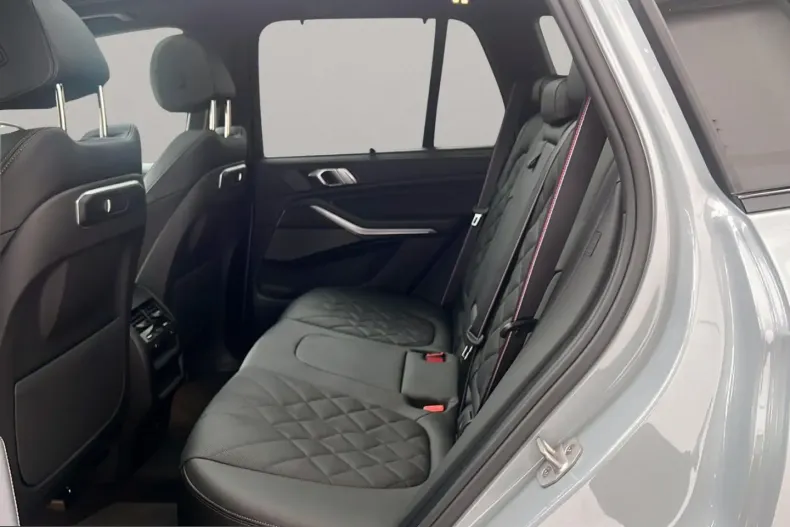 BMW X5 (Seria X) din 2025 cu 8.872 km - oferta BMW251898 - foto 11