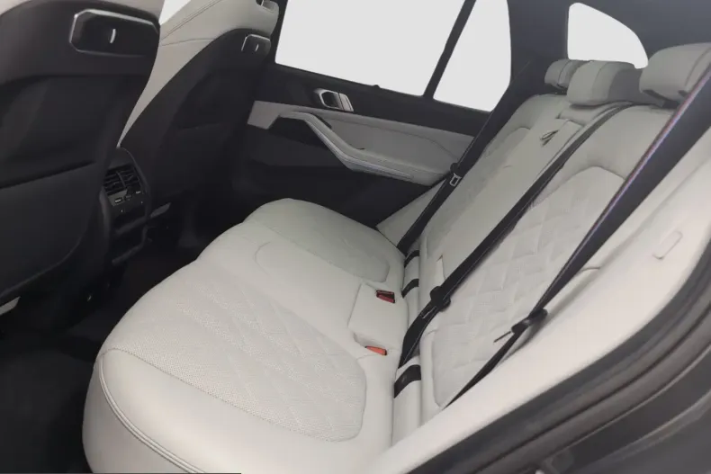 BMW X5 (Seria X) din 2025 cu 9.001 km - oferta BMW251899 - foto 6