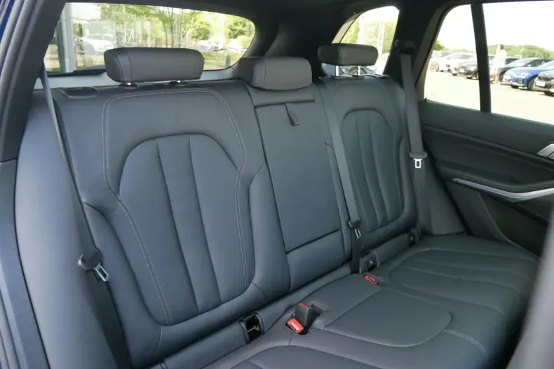 BMW X5 (Seria X) din 2022 cu 63.597 km - oferta BMW251908 - foto 14