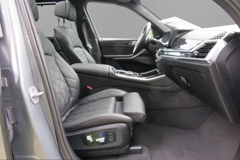 BMW X5 (Seria X) din 2024 cu 31.623 km - oferta BMW251914 - foto 6