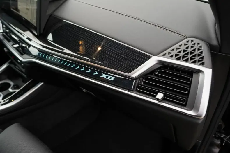 BMW X5 (Seria X) din 2025 cu 34.990 km - oferta BMW251921 - foto 10