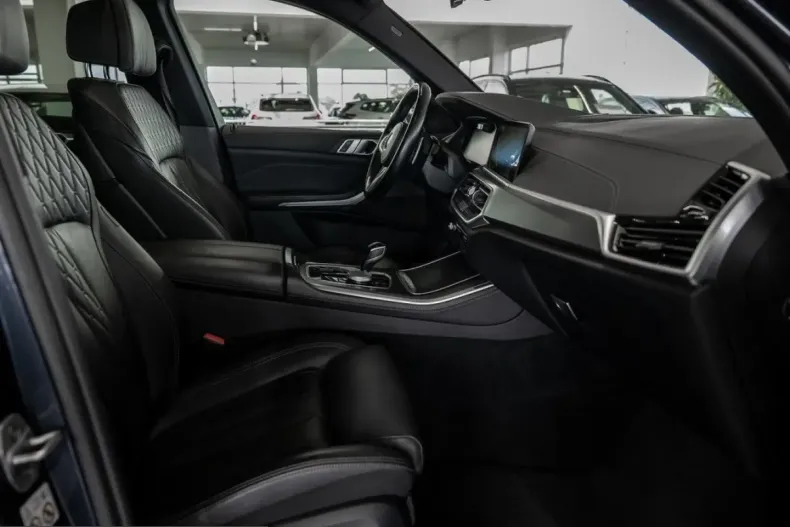 BMW X5 (Seria X) din 2023 cu 30.604 km - oferta BMW251923 - foto 7